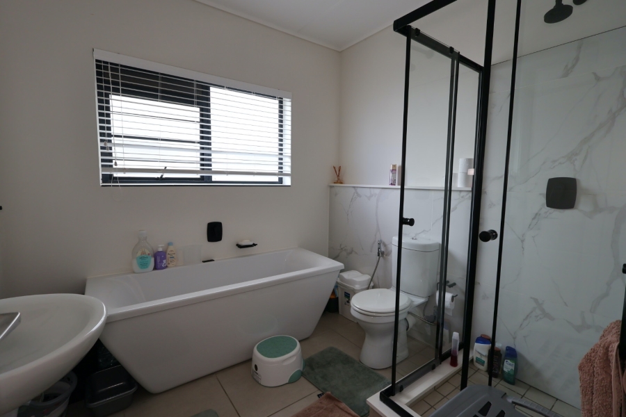 To Let 3 Bedroom Property for Rent in Atlantic Hills Western Cape